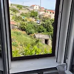 The View House Lucano בית נופש *