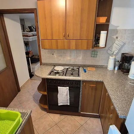 The View House Lucano Vidovic