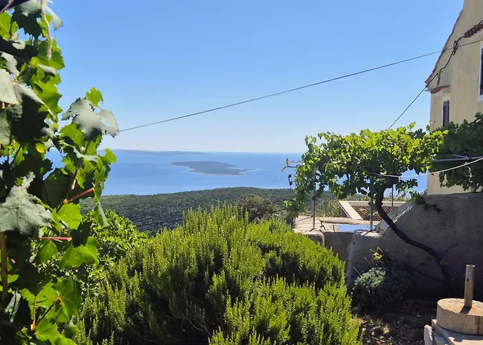 The View House Lucano *