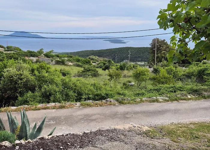 度假居 The View House Lucano *