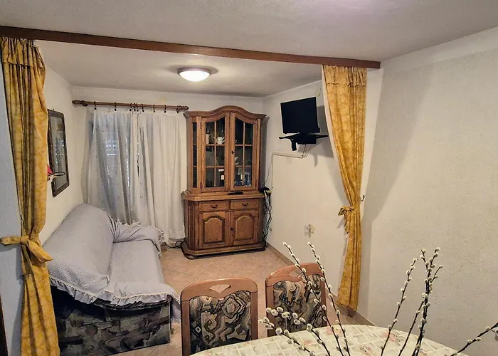 The View House Lucano 度假居 *